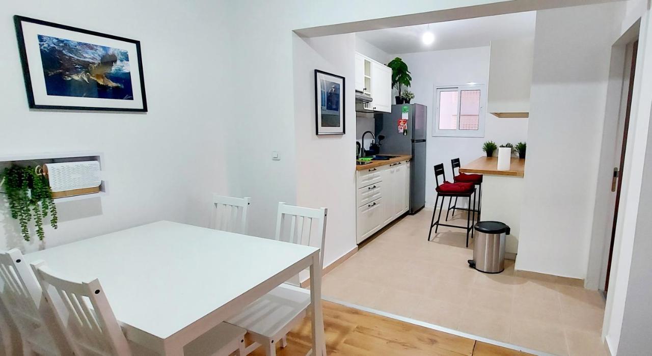 Eilat Octopus Apartment - אילת אוקטופוס -שני חדרים וסלון, בריכה בקיץ Εξωτερικό φωτογραφία